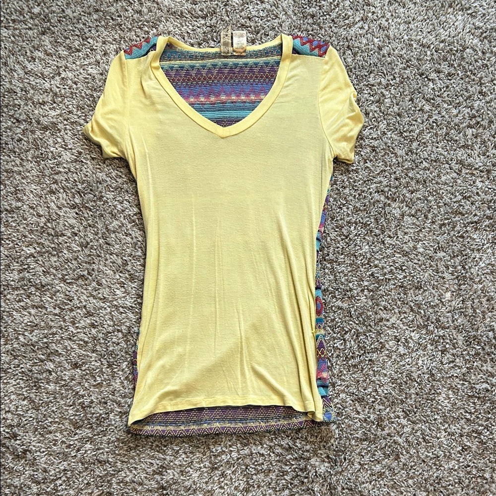 Women’s Yellow V-Neck Short Sleeve Top with Multicolor Back